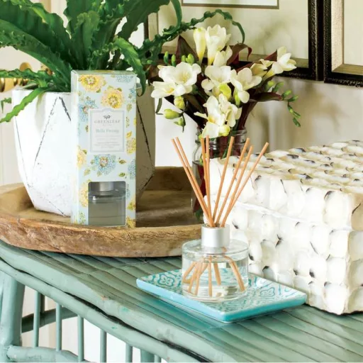 Greenleaf Gifts - BELLA FREESIA diffuser