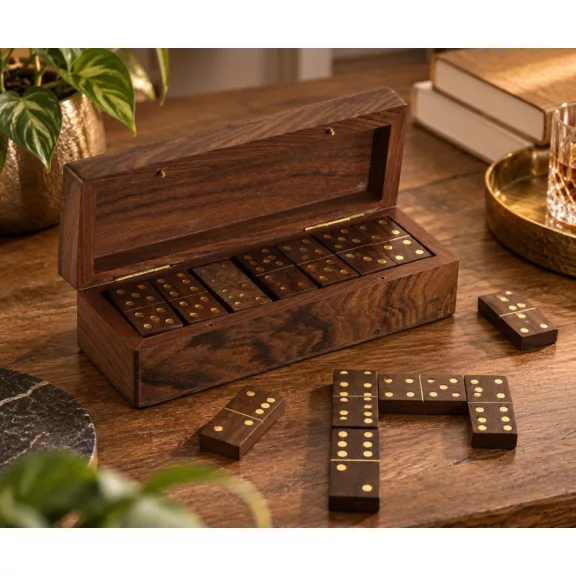 Akácfa dominó szett díszdobozban – barna-arany, 16 × 5,5 × 4,5 cm