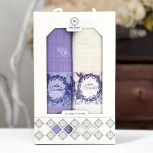 LEVENDULÁS, LAVENDER FELIRATOS KONYHARUHA SZETT DÍSZDOBOZBAN, 2 DB-OS