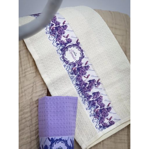 LEVENDULÁS, LAVENDER FELIRATOS KONYHARUHA SZETT DÍSZDOBOZBAN, 2 DB-OS
