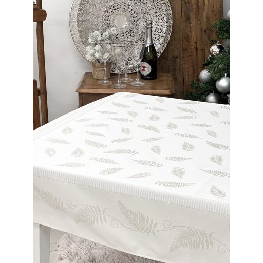 Ezüst lurex asztalterítő, páfrány mintás, 137x180 cm