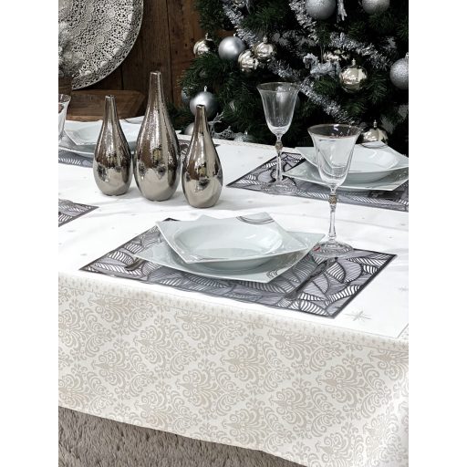 Ezüst lurex asztalterítő, barokk mintás, 137x180 cm