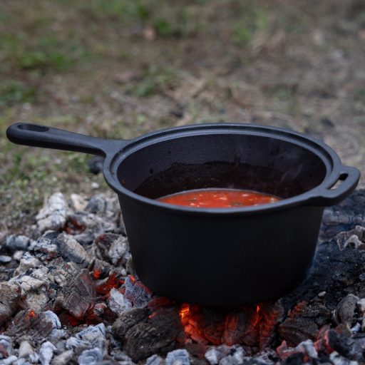 Öntöttvas holland fedeles edény, 31 x 19 cm