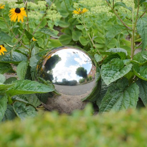 Dekor gömb, rozsdamentes acélból, 10 cm átmérőjű