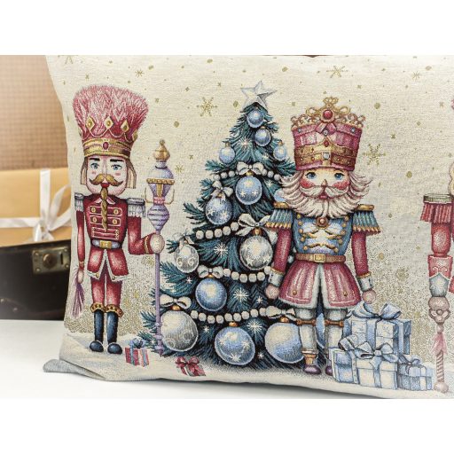 Pink diótörős díszpárna huzat töltettel, 50x70 cm, lurex nélkül