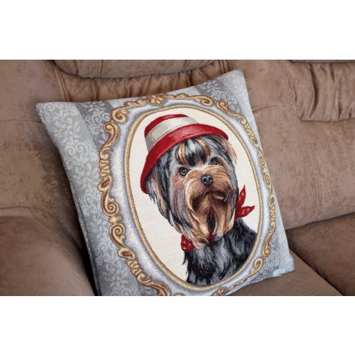 Yorkie kalapban díszpárna huzat