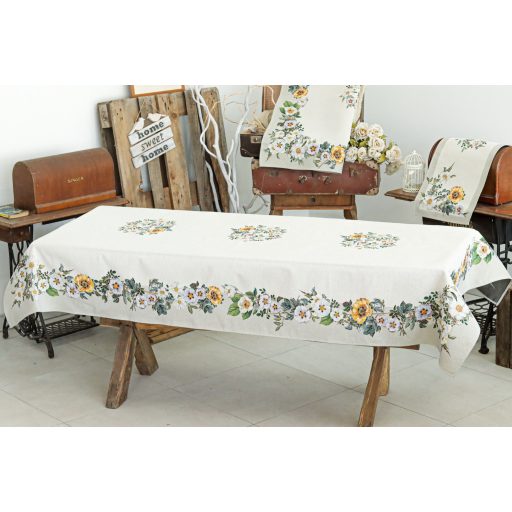 Árvácska virágos asztalterítő, 137x180 cm, 137x180 cm