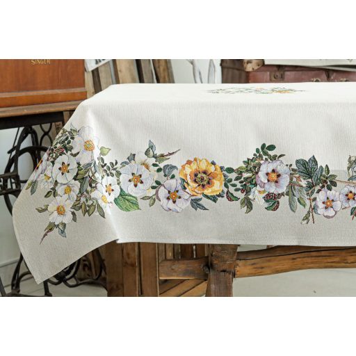Árvácska virágos asztalterítő, 137x240 cm