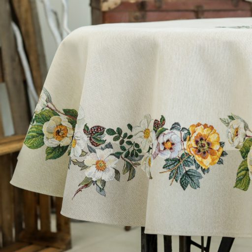 Árvácska virágos, lepkés asztalterítő, kerek, 160 cm