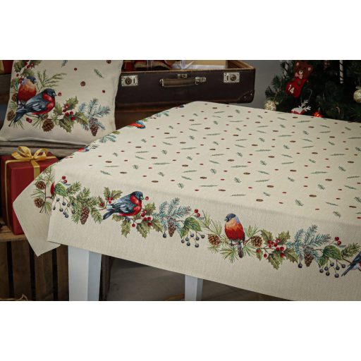 Kismadarak fenyőágon asztalterítő, 137x240 cm