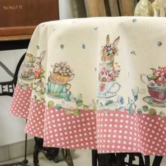   Húsvéti nyuszis, rózsaszín pöttyös szélű asztalterítő, kör alakú, 160 cm