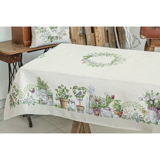 Fantasy Garden virágos, lepkés asztalterítő, 137x240 cm