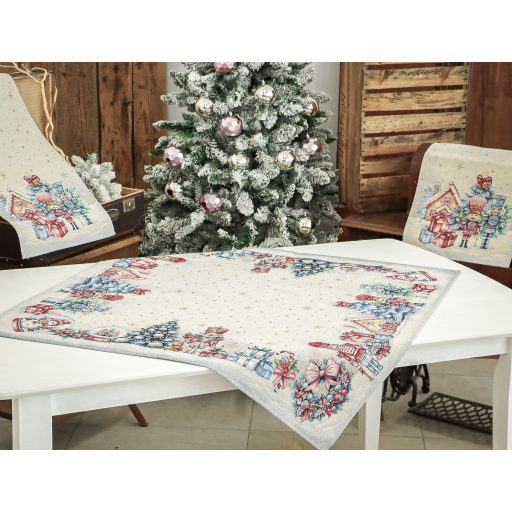 Pink diótörős asztalterítő, 96x100 cm, lurex nélkül