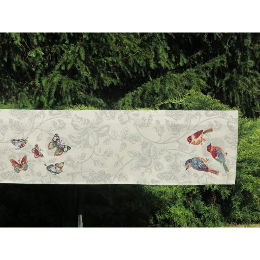 Madaras, pillangós asztalterítő, 137x180 cm