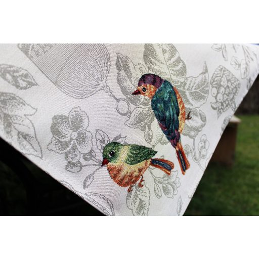 Madaras, pillangós asztalterítő, 96x100 cm