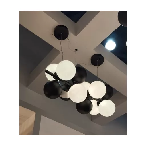 Lampara techo metal cristal 60x20x96 bolas negro