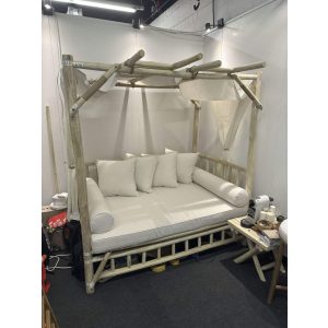 Cama chill out teca poliester 180x138x190